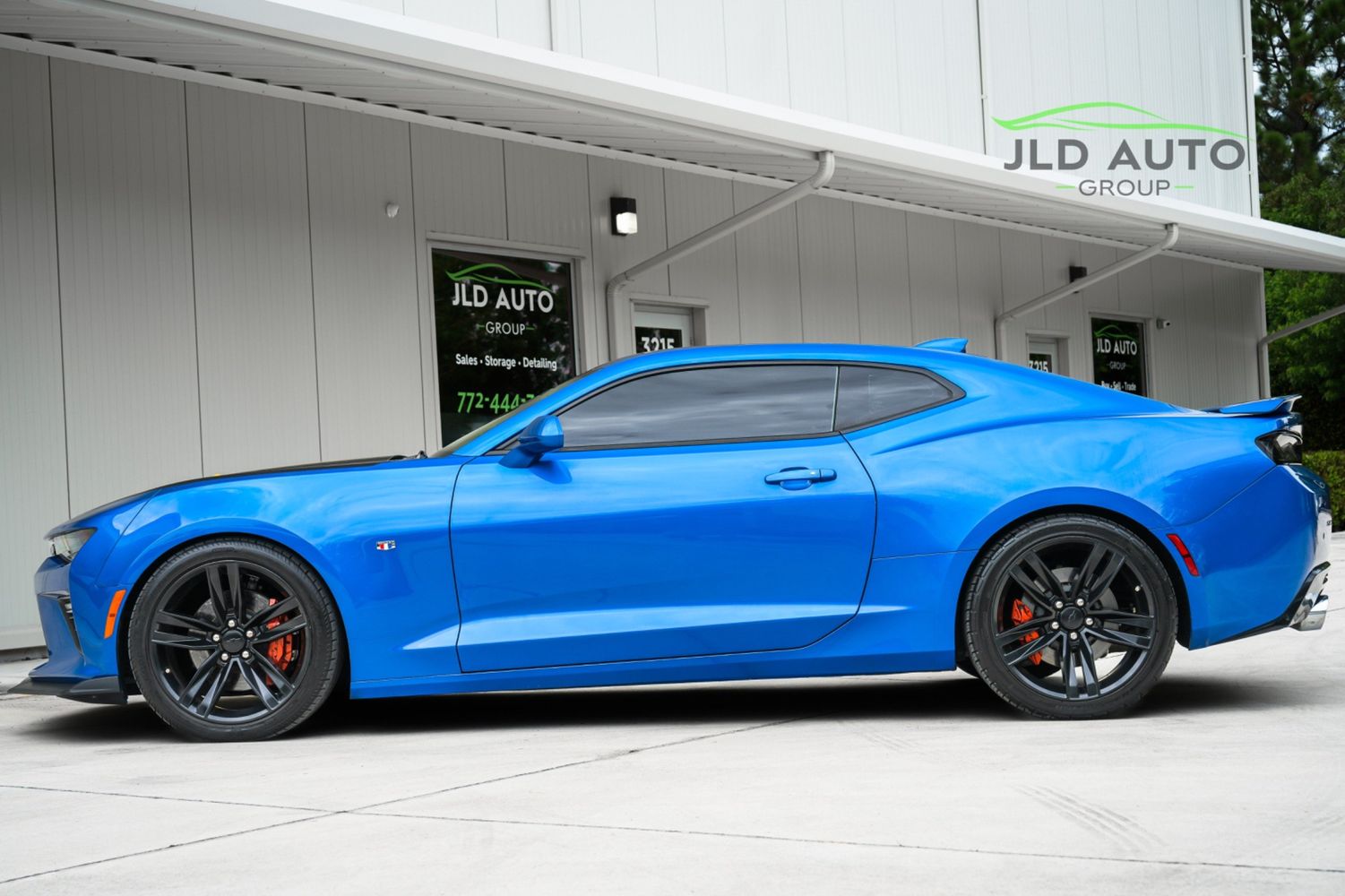 2017 Chevrolet Camaro 2SS photo 40