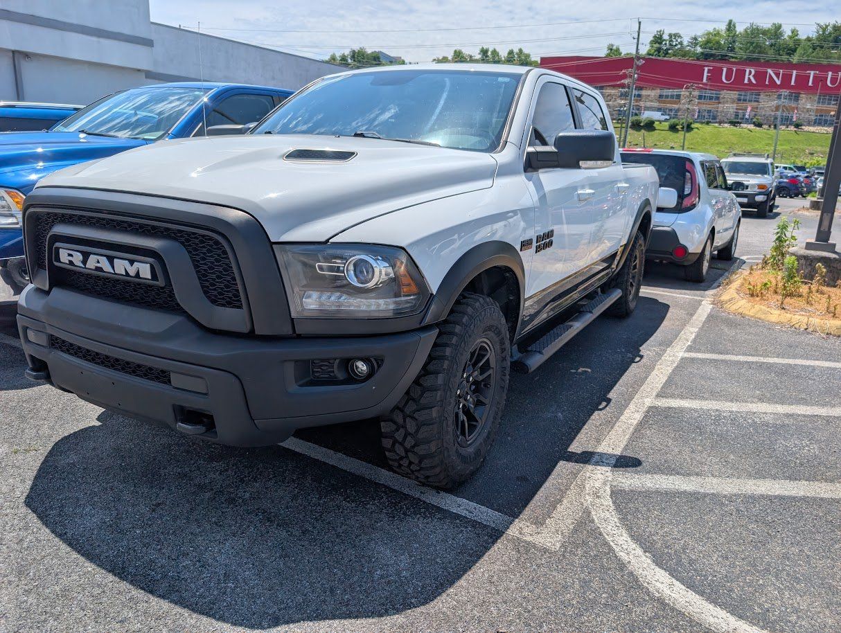 2018 RAM 1500 Rebel 4x4 Crew Cab 5'7's photo