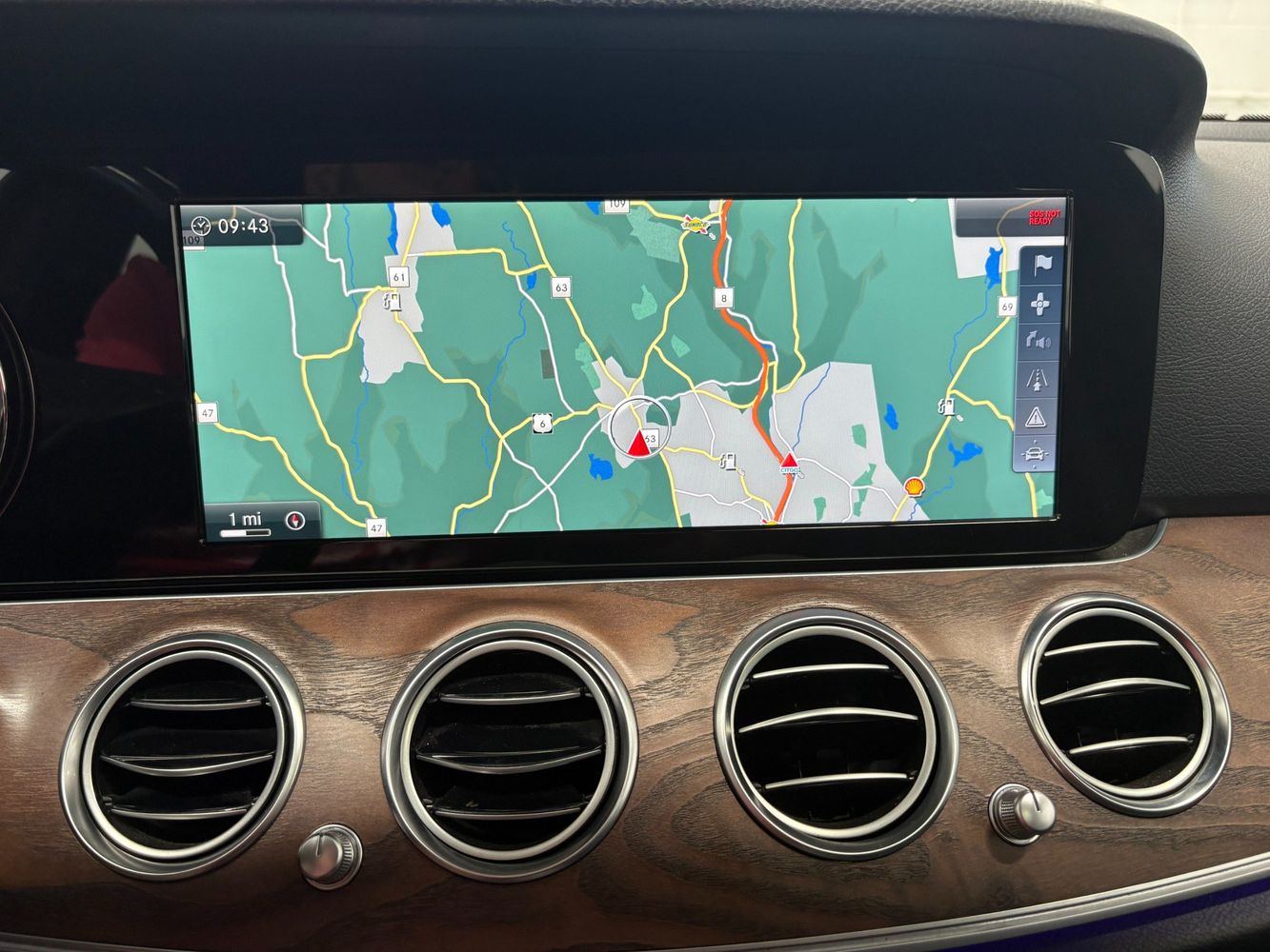 2017 Mercedes-Benz E-Class E400 - Photo 25