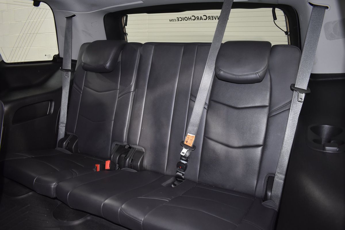 2018 Cadillac Escalade Luxury