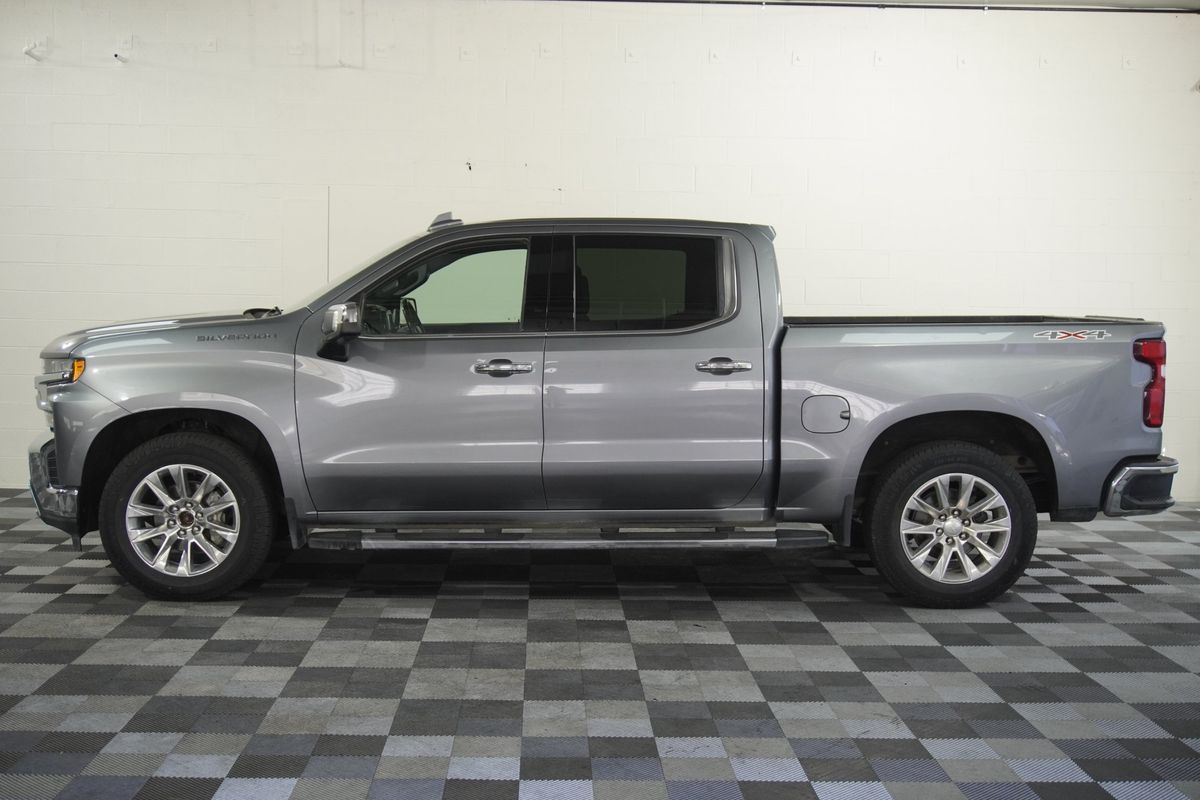 2021 Chevrolet Silverado 1500 4WD Crew Cab Short Bed LTZ
