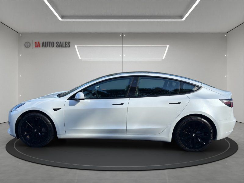 2021 Tesla Model 3 Long Range photo 2