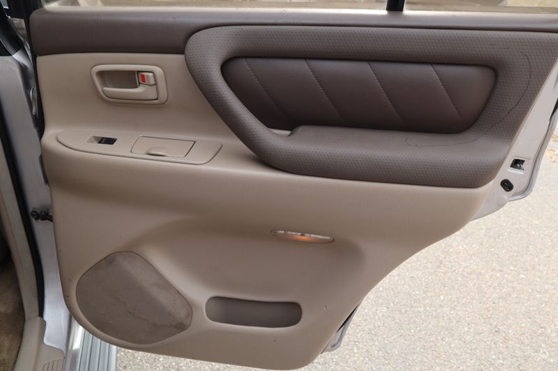 2002 Toyota Land Cruiser | Victory Motors of Colorado