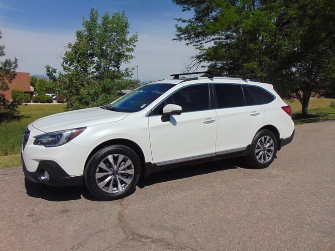 2018 Subaru Outback 3.6R Touring | ClearShift