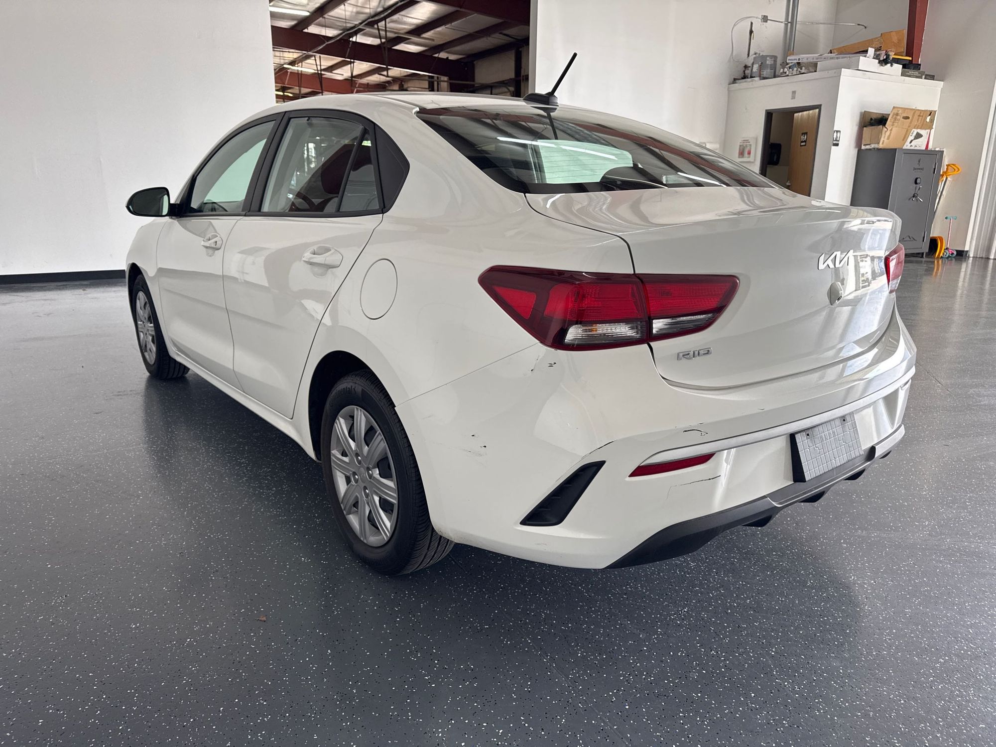 2022 Kia Rio LX S photo 3