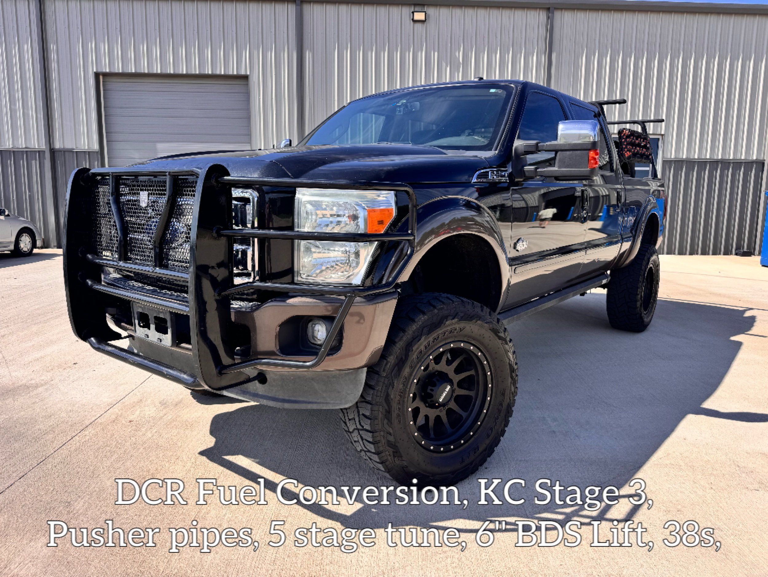 2015 Ford F-250 King Ranch 4x4 Crew Cab 172 in's photo