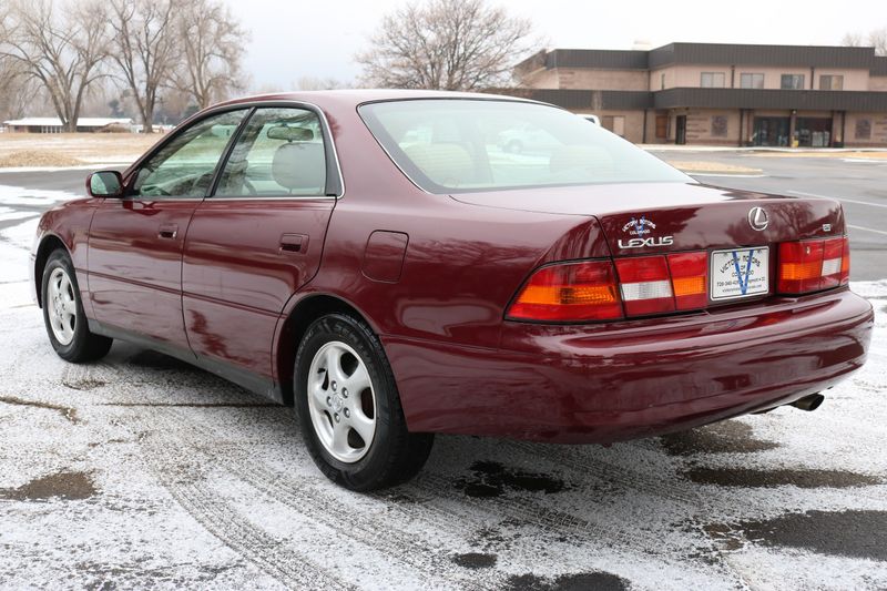 1997 Lexus ES 300 | Victory Motors of Colorado