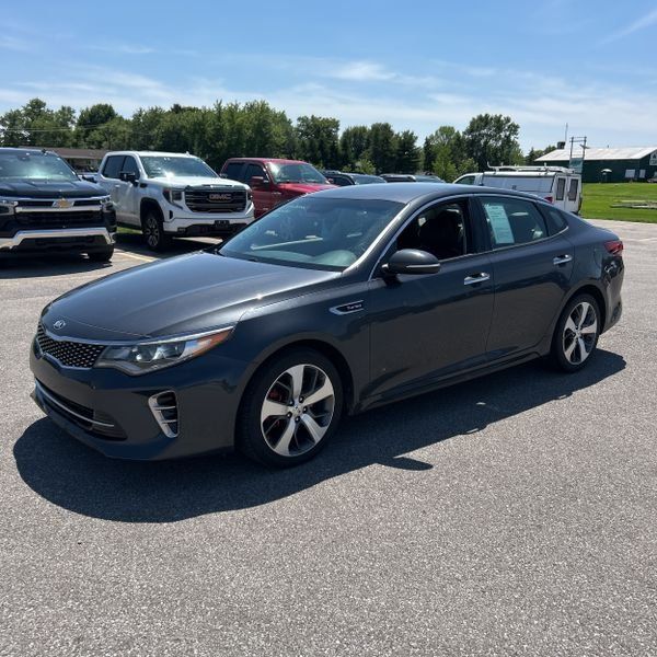 2017 Kia Optima SX Turbo AT's photo