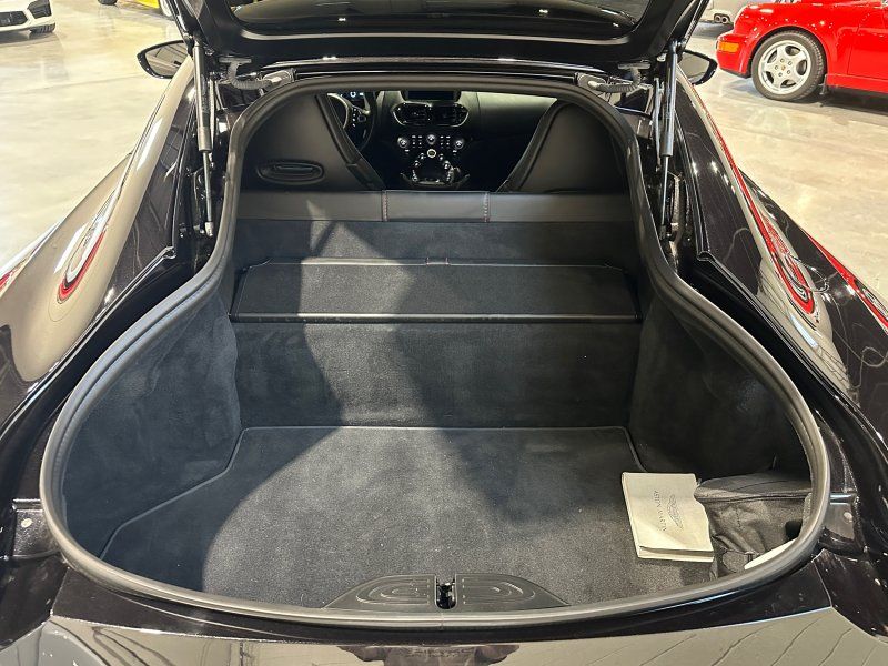 2020 Aston Martin Vantage Base, photo 14