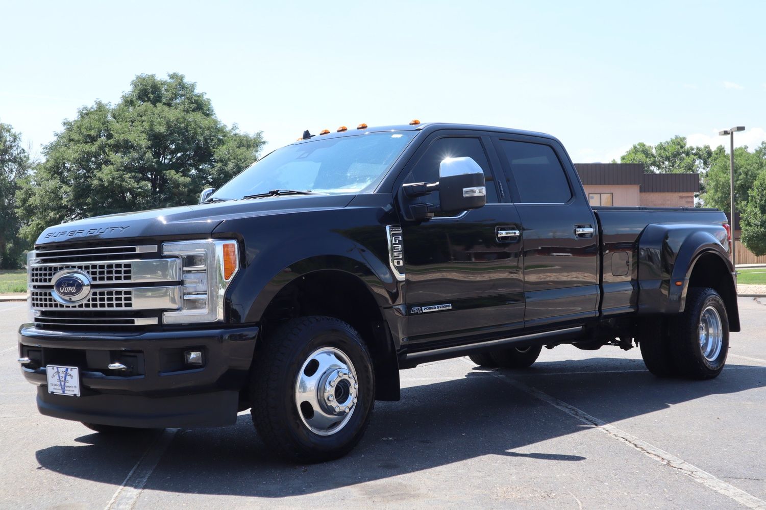 2019 Ford F350 Super Duty Platinum Victory Motors of Colorado