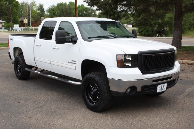 2010 GMC Sierra 2500 HD Photos