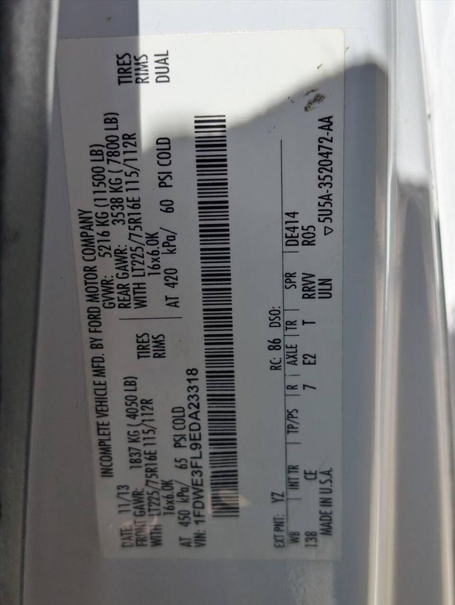 2014 Ford E-Series 77