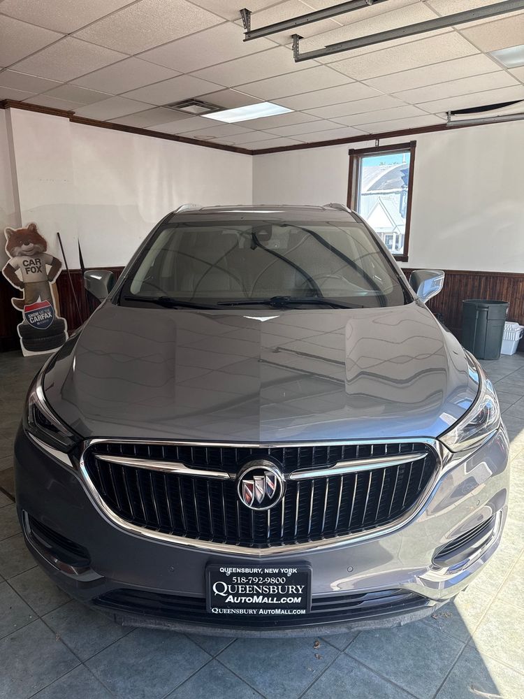2018 Buick Enclave Premium photo 2
