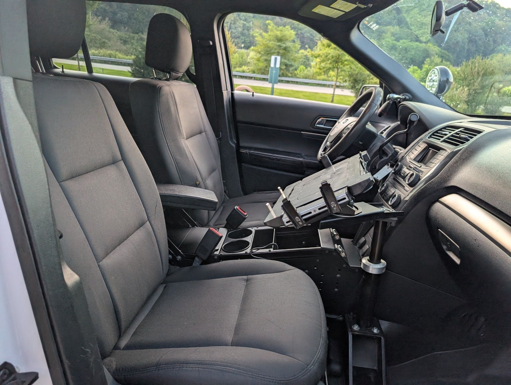 2018 Ford Explorer 43