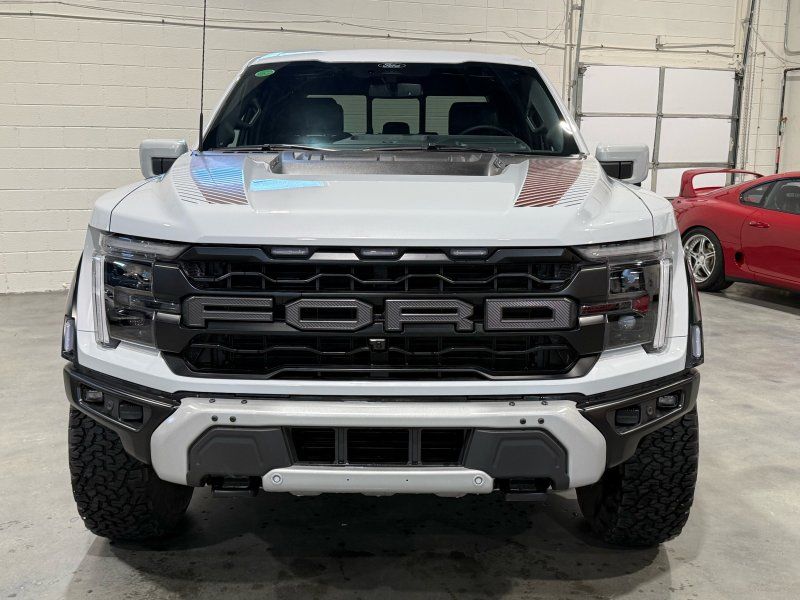 2025 Ford F-150 Raptor, photo 8