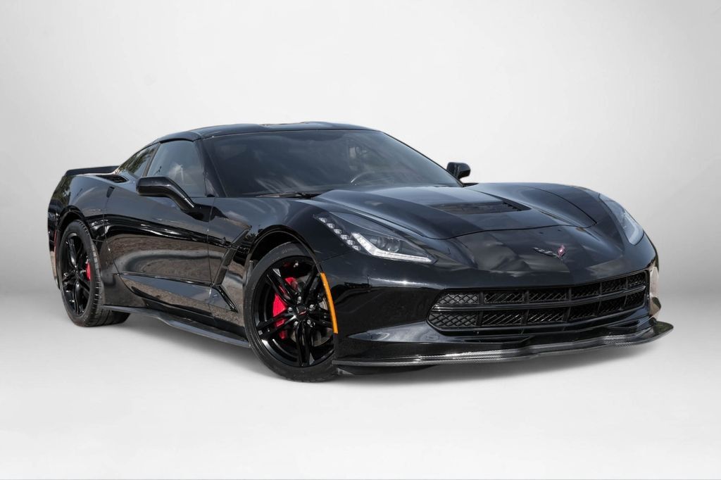 2017 Chevrolet Corvette Stingray 1LT photo 4