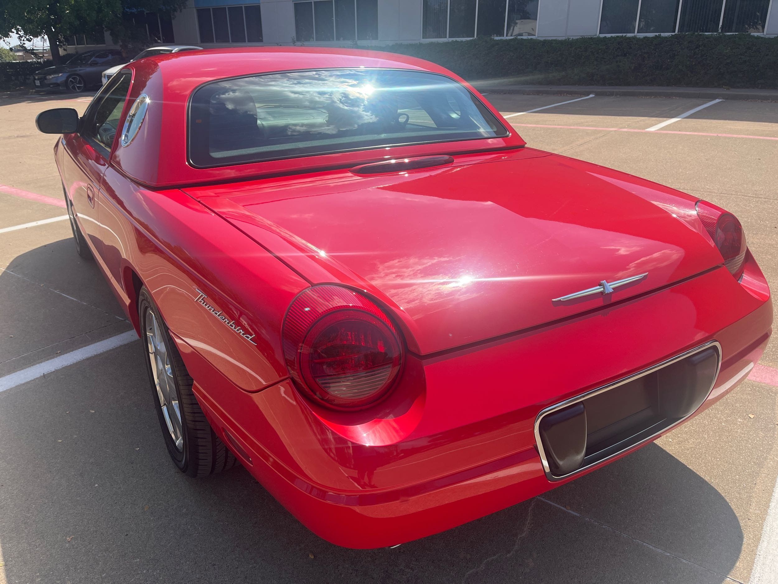 2002 Ford Thunderbird Base photo 8