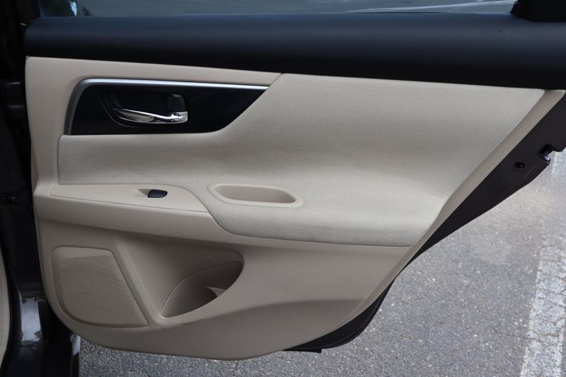 2014 Nissan Altima 2.5 S | Victory Motors of Colorado