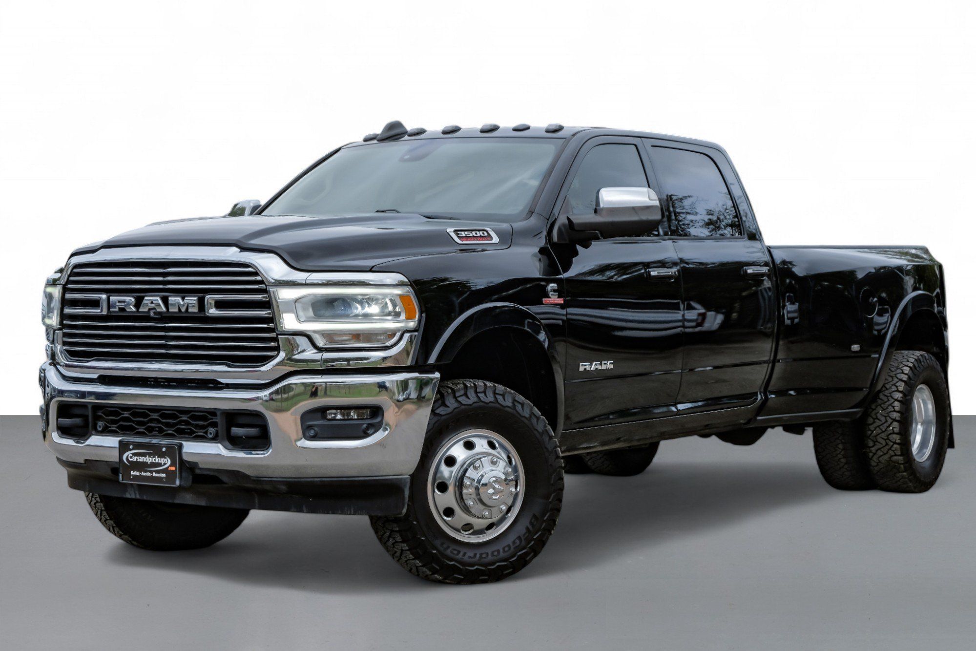 2019 Ram 3500 Laramie photo 3