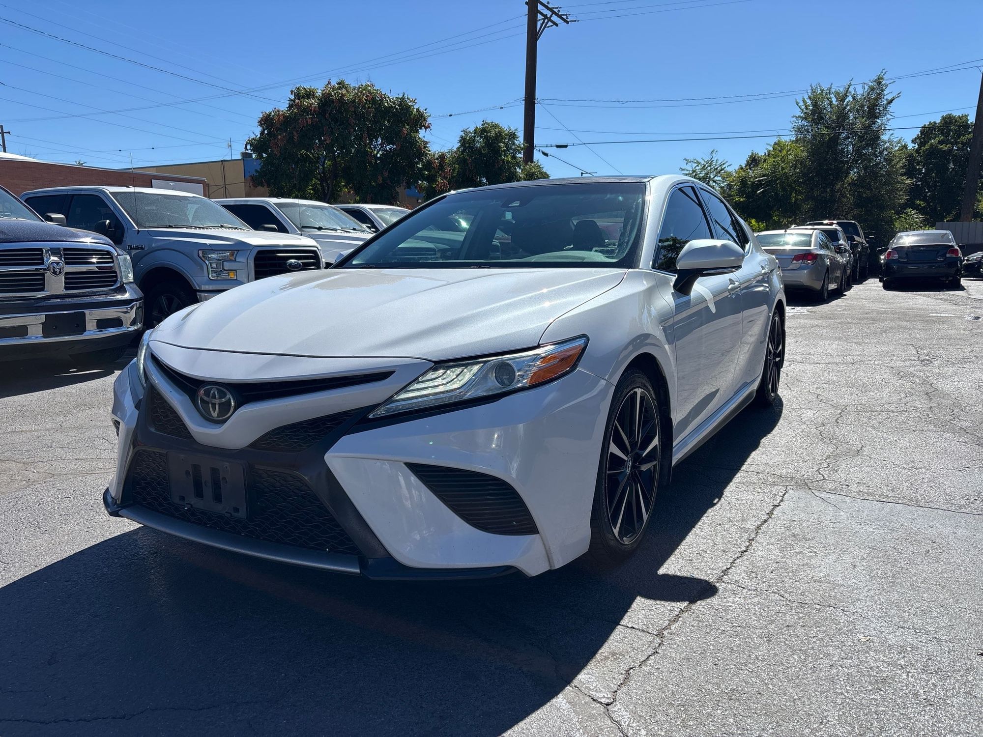 2020 Toyota Camry XSE photo 4