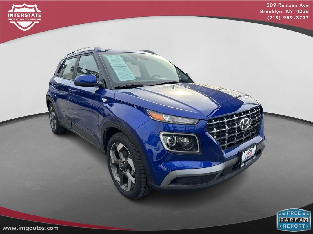 2022 Hyundai Venue SEL Limited photo 2