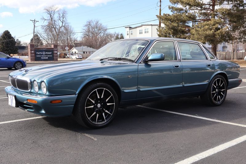 2001 Jaguar XJ-Series XJ8 | Victory Motors of Colorado