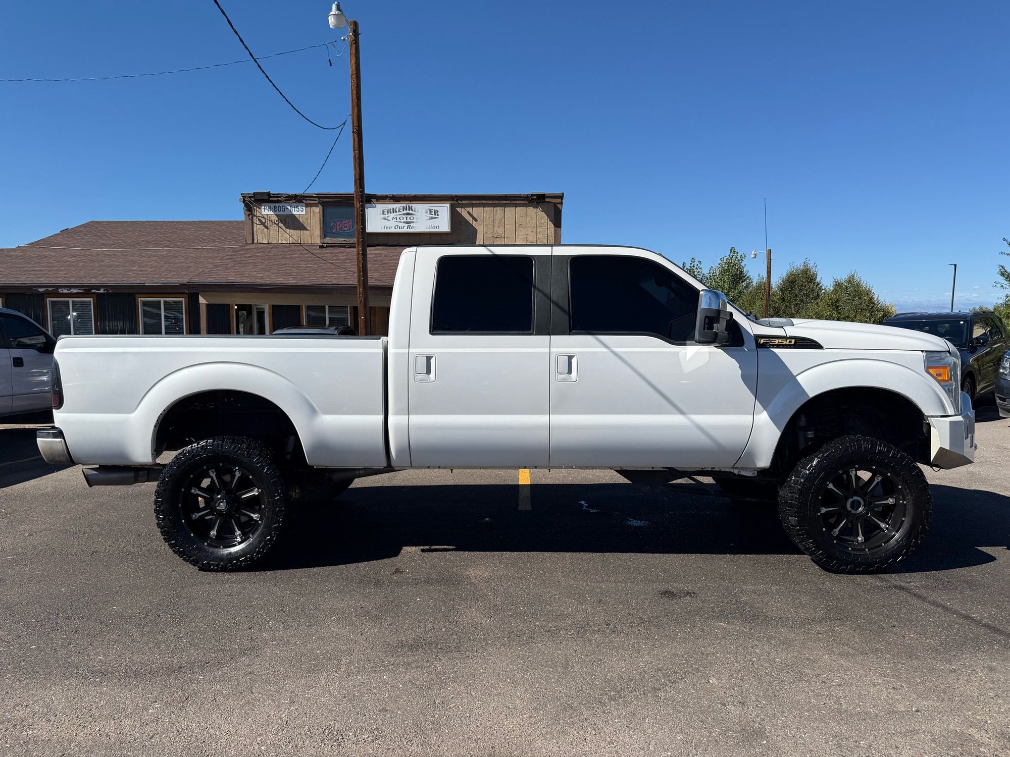 2012 Ford F-350 Lariat photo 36