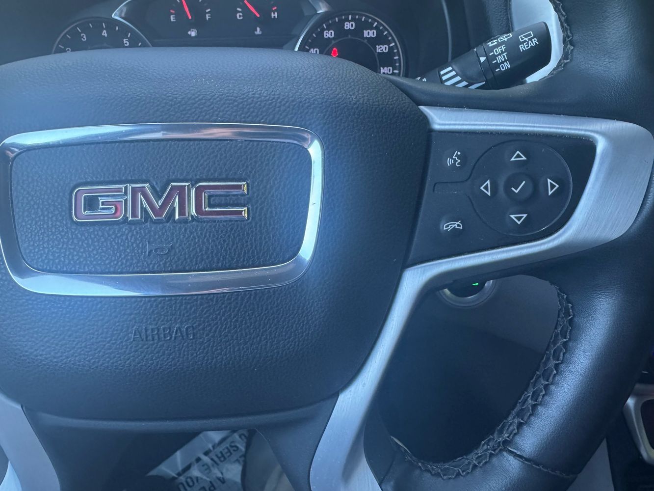 2023 Gmc Terrain SLT photo 32