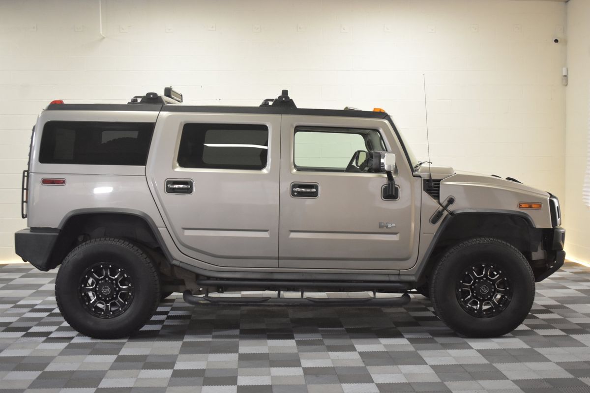 2004 HUMMER H2 