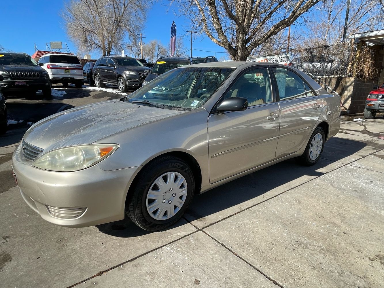 2005 Toyota Camry LE