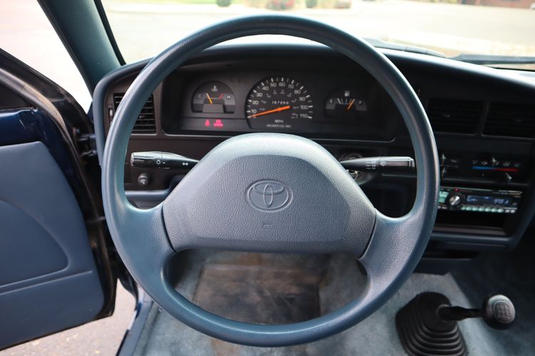 1994 Toyota Pickup Base | Victory Motors of Colorado