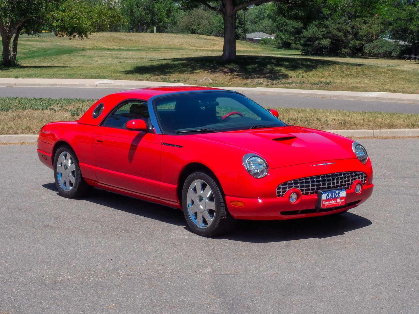 2002 Ford Thunderbird 5