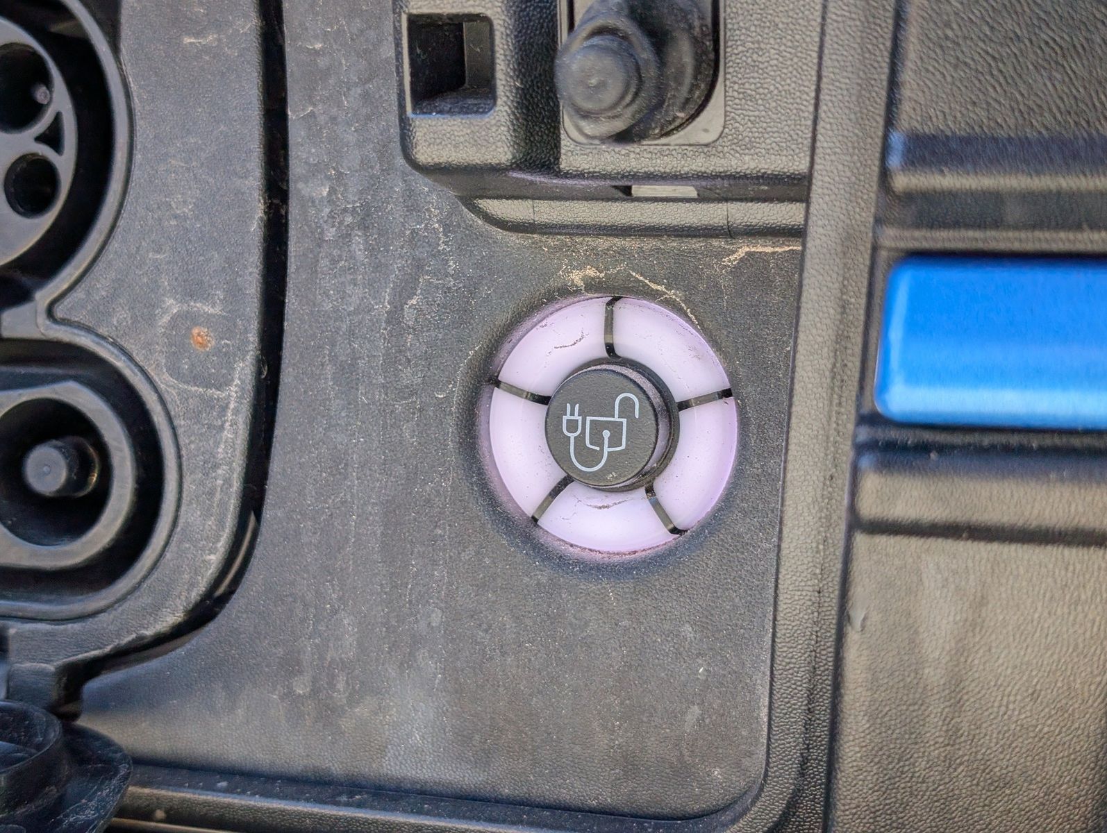 2023 Ford E-Transit-350 88