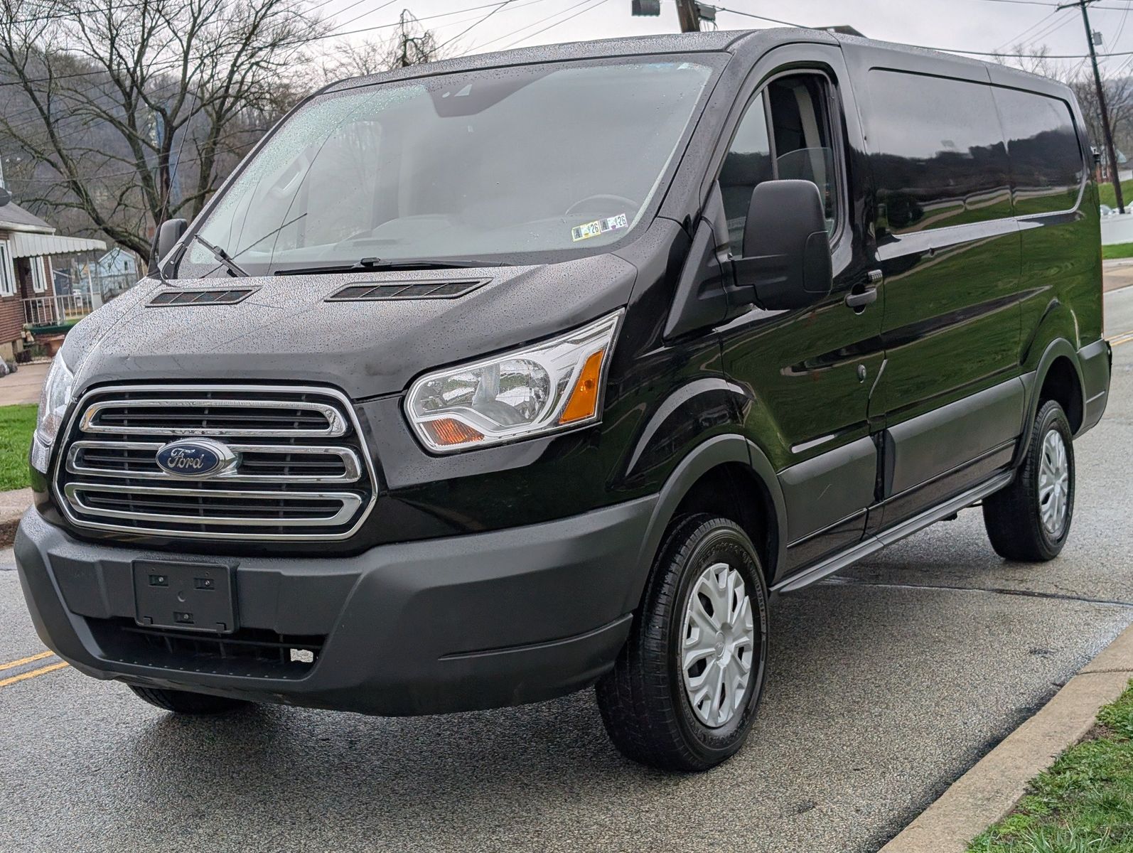 2018 Ford Transit-150 10