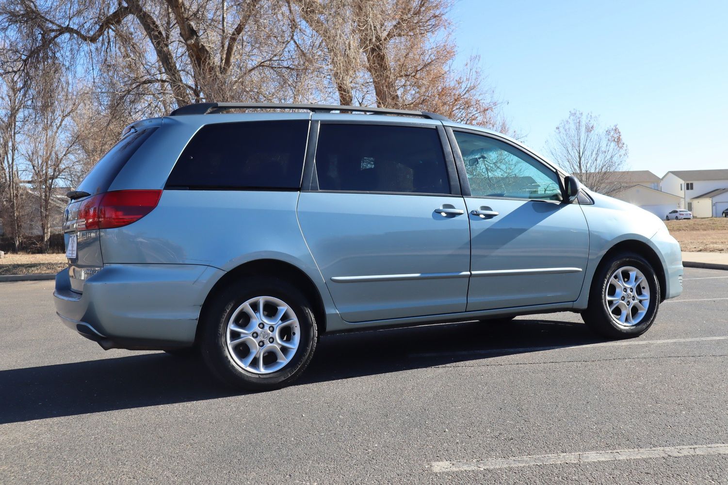 2005 Toyota Sienna LE 7 Passenger | Victory Motors of Colorado