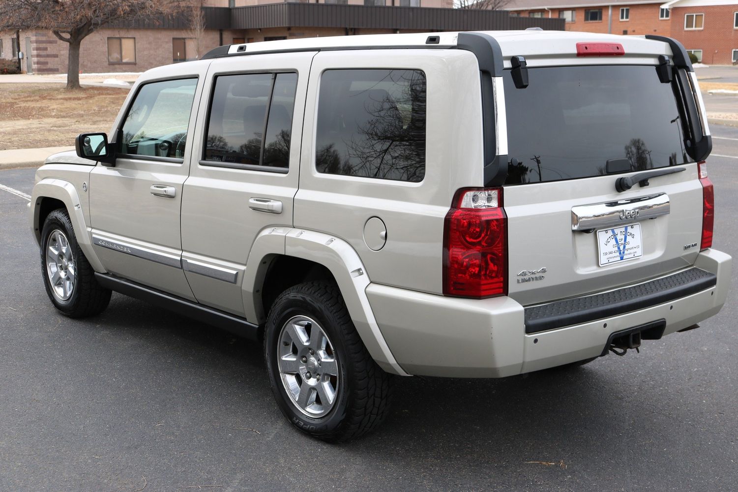 2008 Jeep Commander Limited | Victory Motors of Colorado