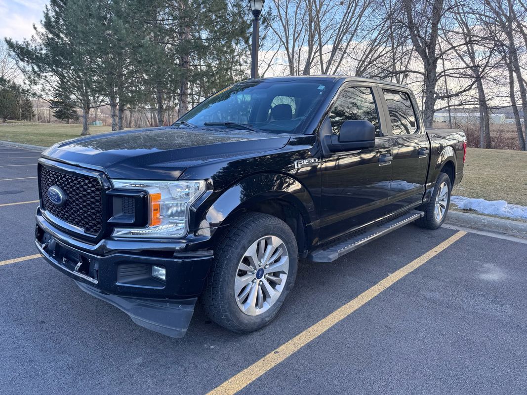 2018 Ford F-150 XL's photo