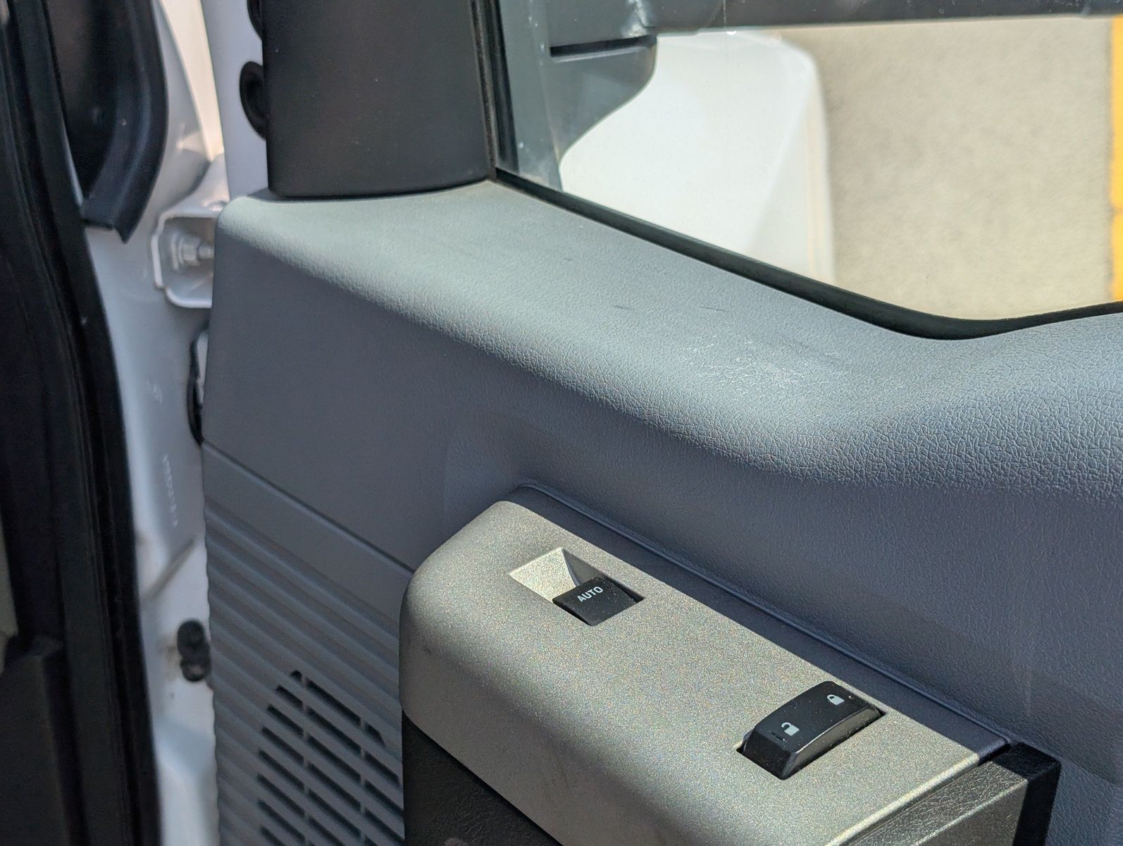 2018 Ford F-650 Super Duty 43