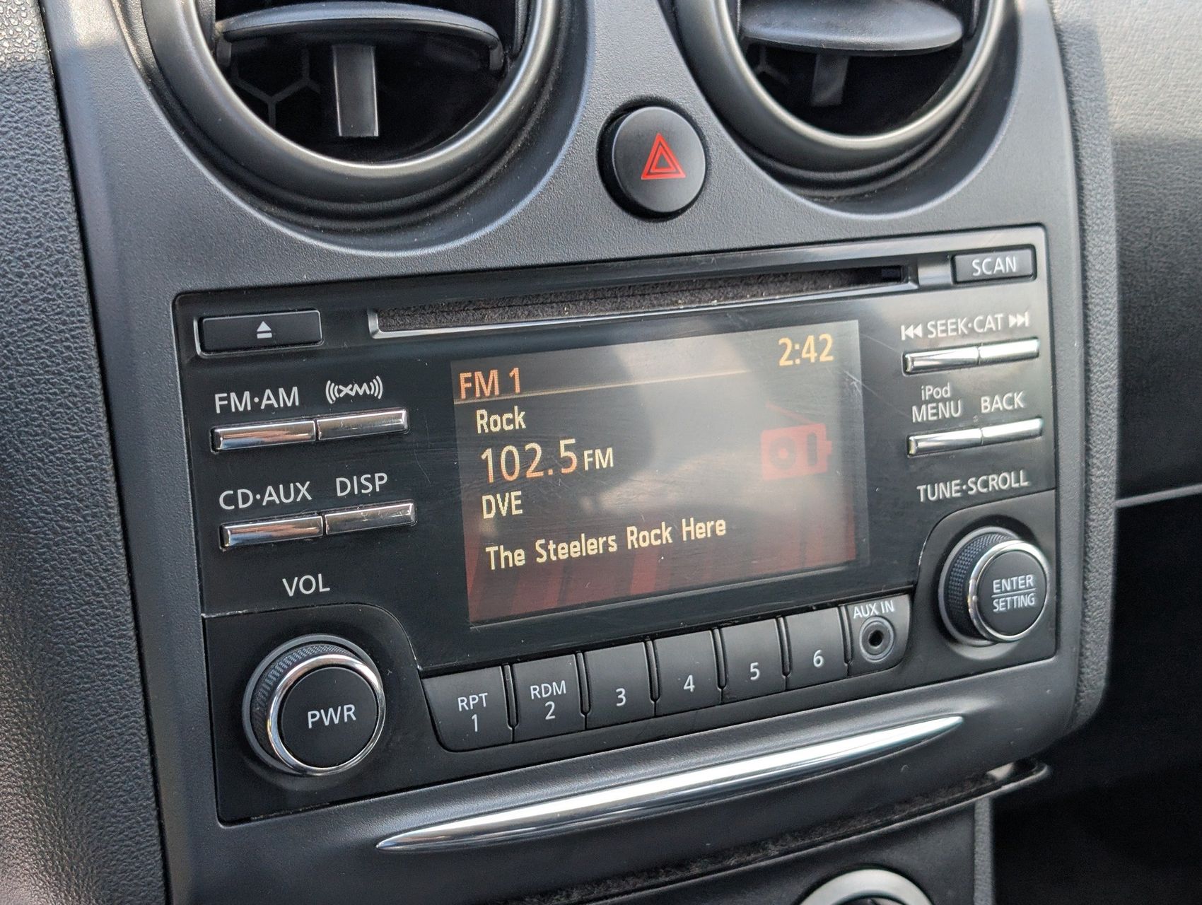 2012 Nissan Rogue 38