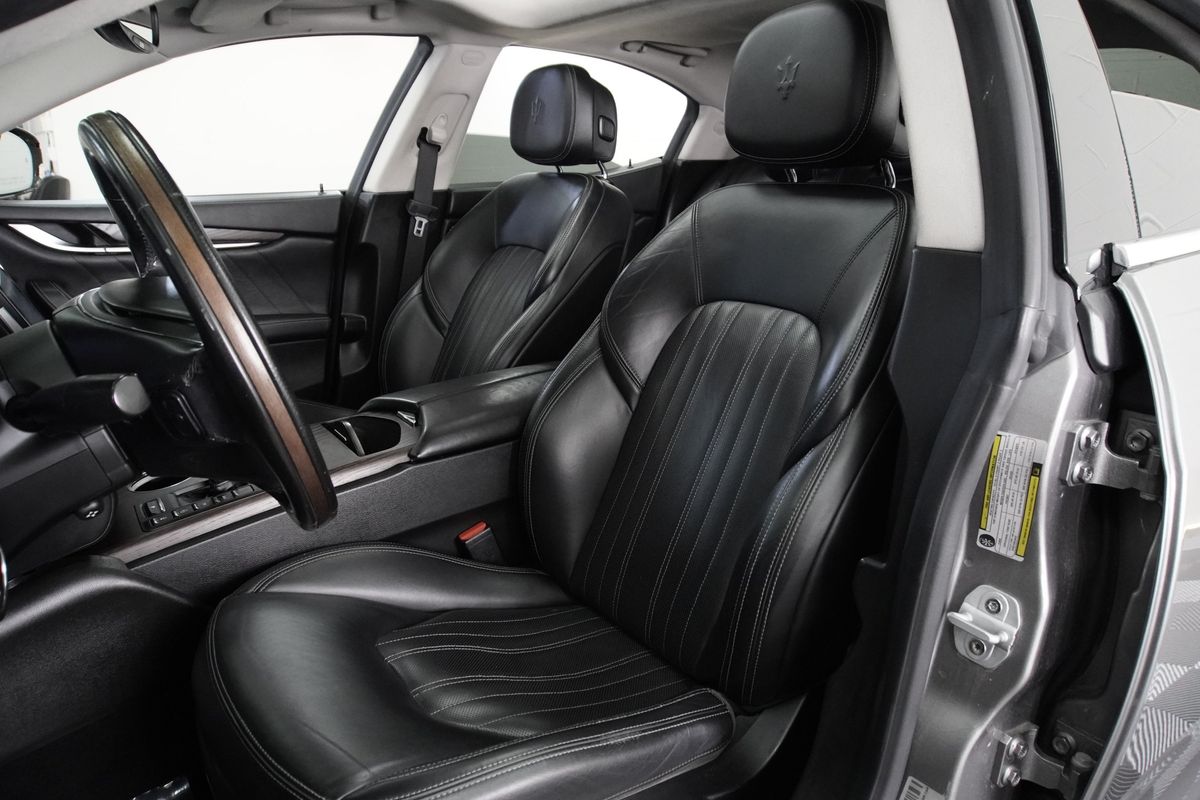 2019 Maserati Ghibli GranLusso