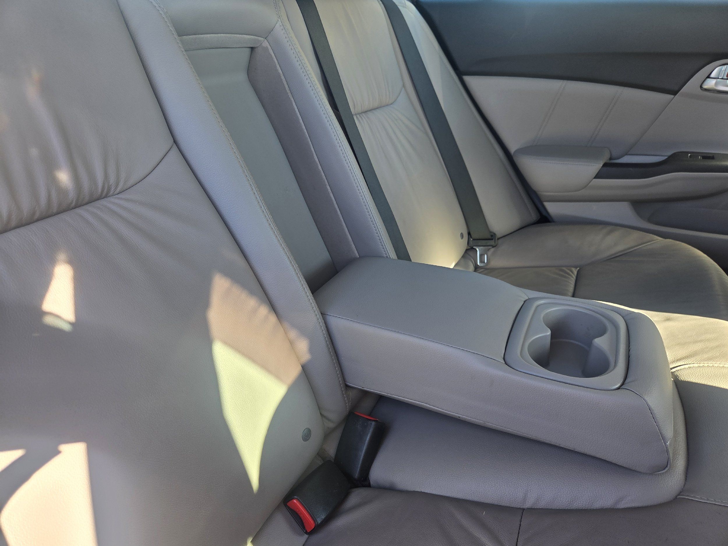 2014 Honda Civic EX-L photo 28
