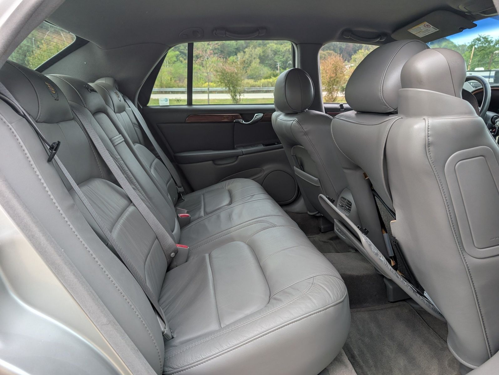 2005 Cadillac DeVille 114