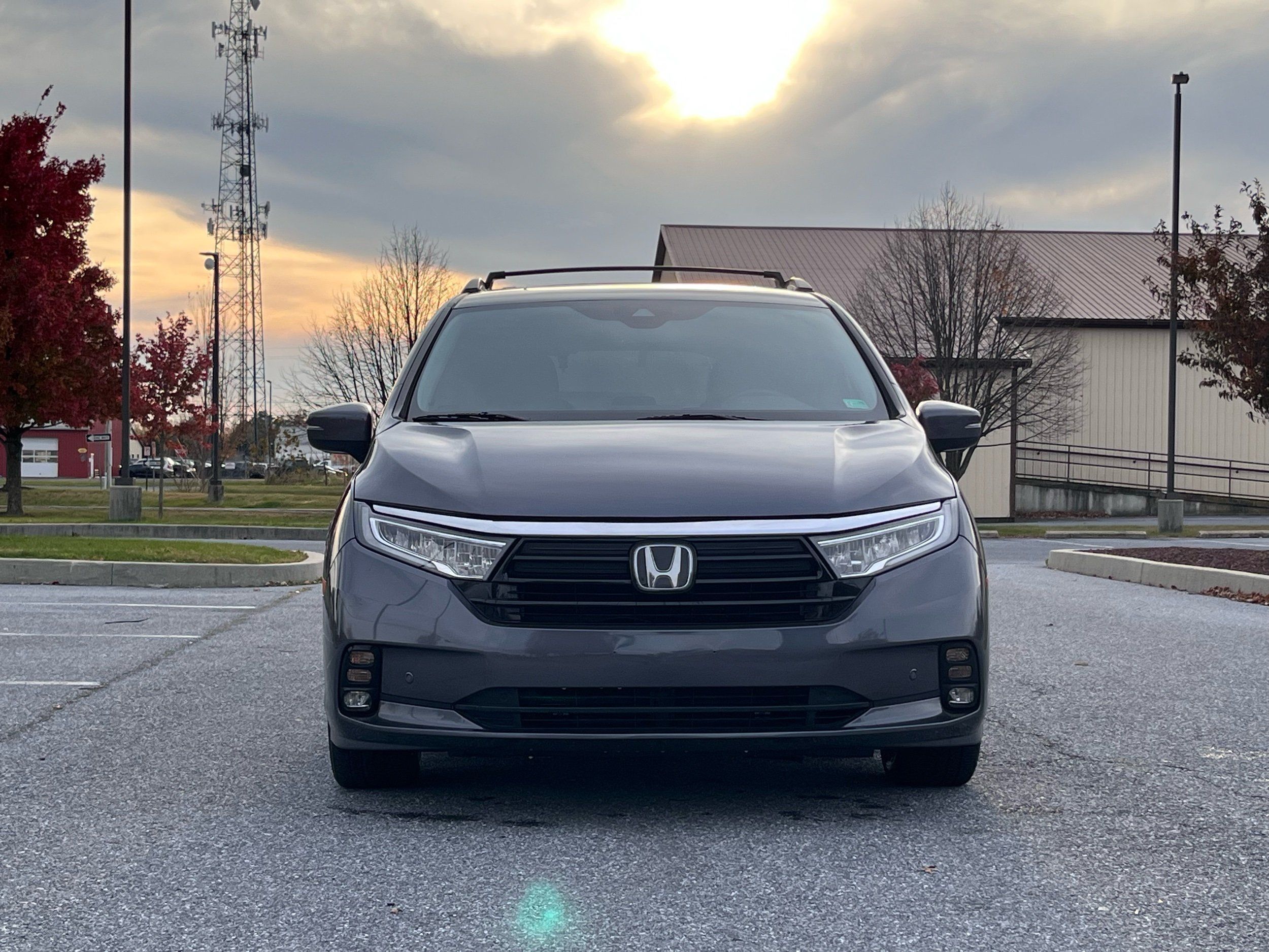 2021 Honda Odyssey Touring photo 2