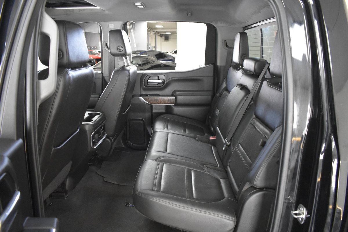 2020 GMC Sierra 1500 4WD Crew Cab Short Box Denali