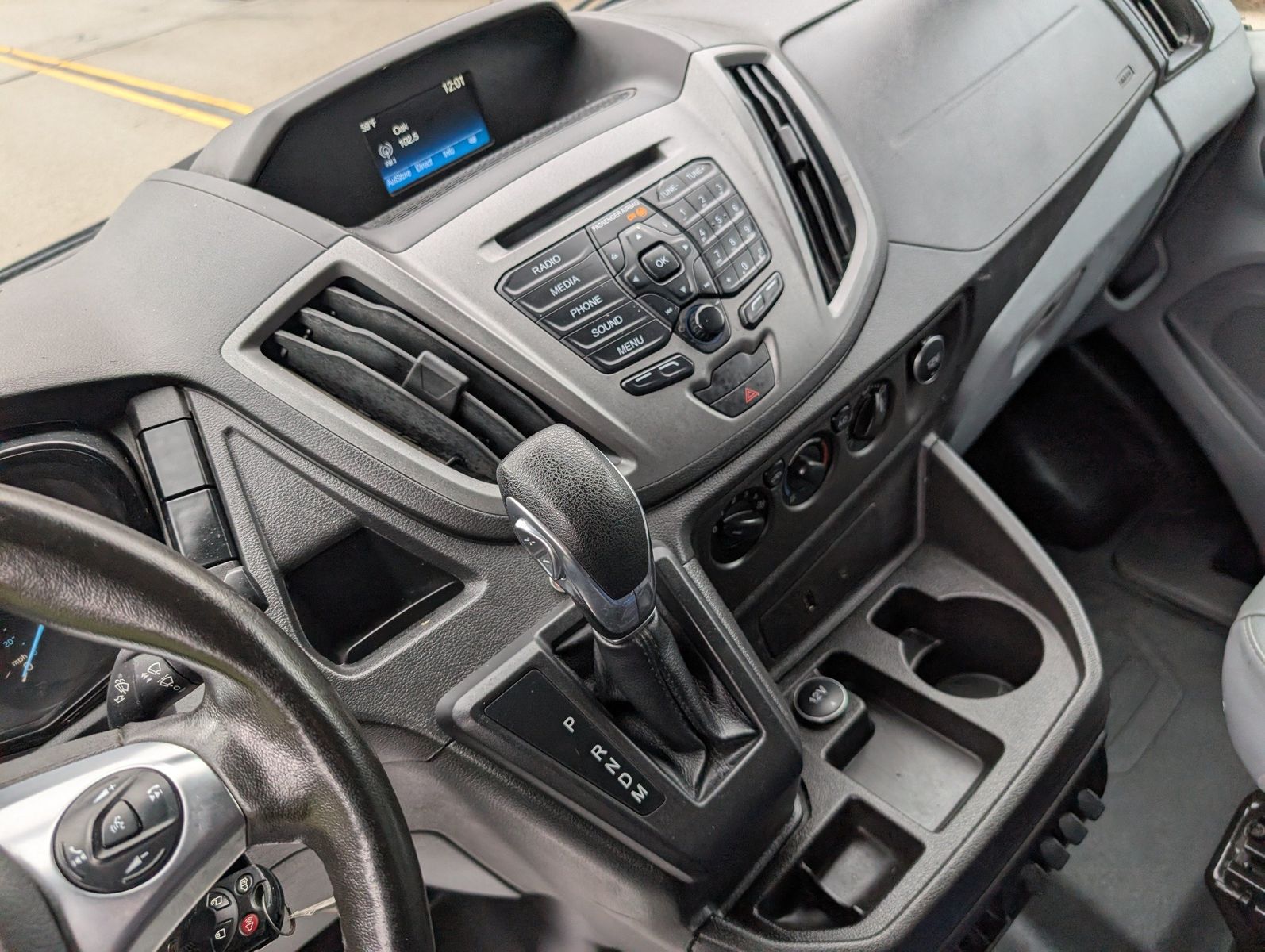 2018 Ford Transit-150 47