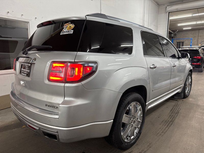 2013 GMC Acadia Denali photo 8