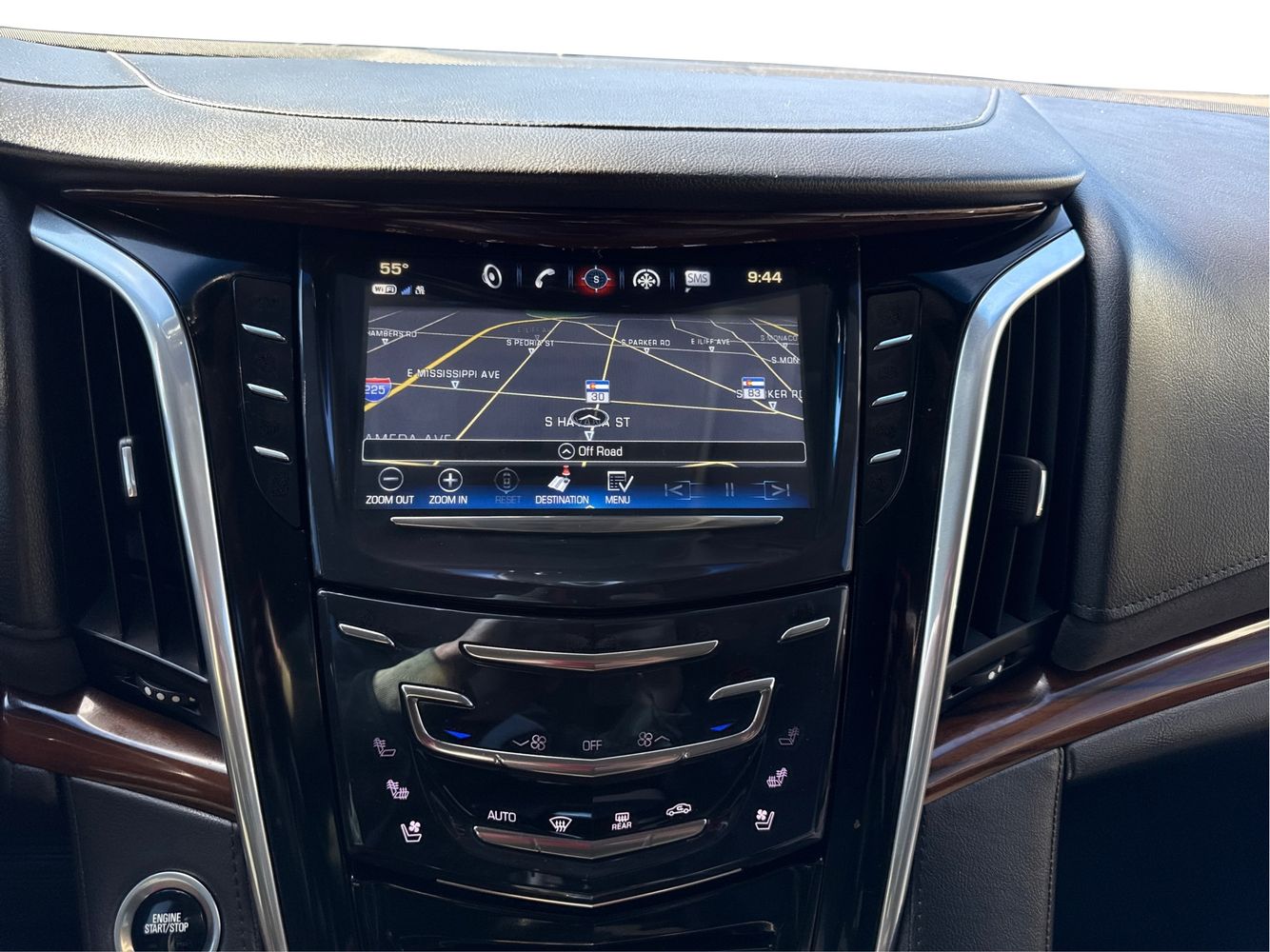 2019 Cadillac Escalade ESV Luxury photo 10