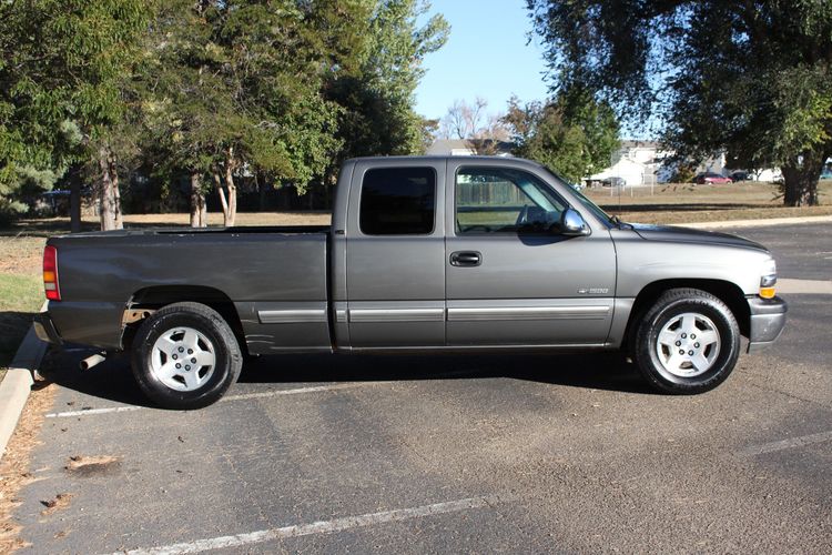 2002 Chevrolet Silverado 1500 LS | Victory Motors of Colorado