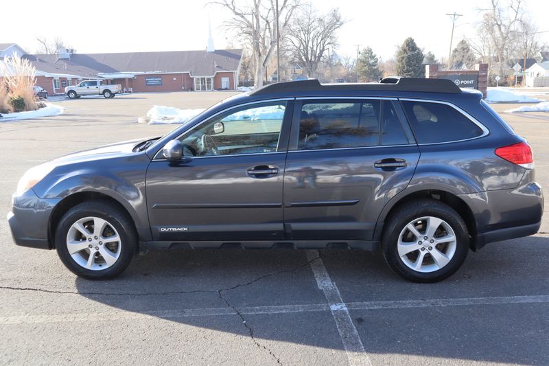 2013 Subaru Outback 2.5i Premium | Victory Motors Of Colorado