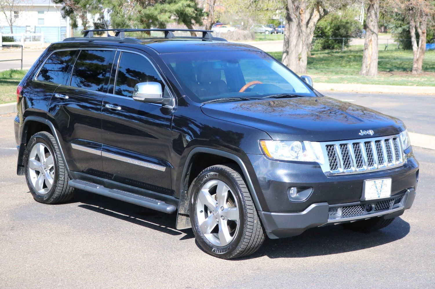 2012 Jeep Grand Cherokee Overland | Victory Motors of Colorado